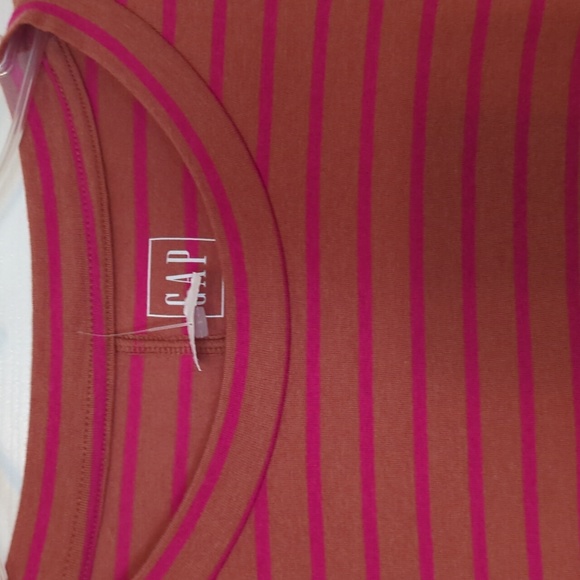 NEW GAP * STRIPED LONG SLEEVE CREW - Picture 2 of 8